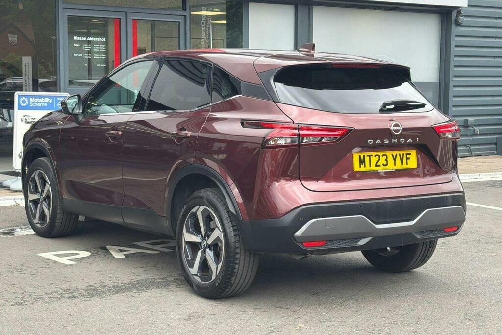 Nissan Qashqai 1.3 Dig T Mhev N Connecta Suv Hybrid Ma MT23YVF Red #5