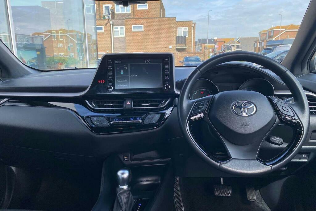 Toyota C-Hr 1.8 Vvt H Icon Suv Hybrid Cvt GY23KVK White #6