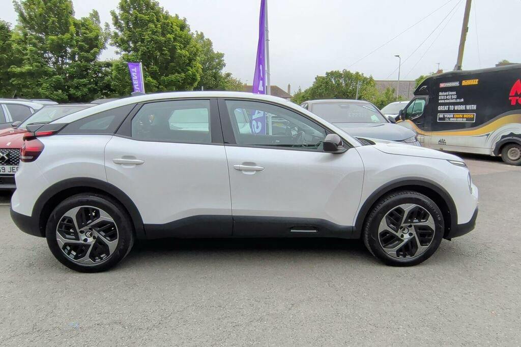 Citroen C4 1.2 Puretech Plus Hatchback FT73NXO White #2