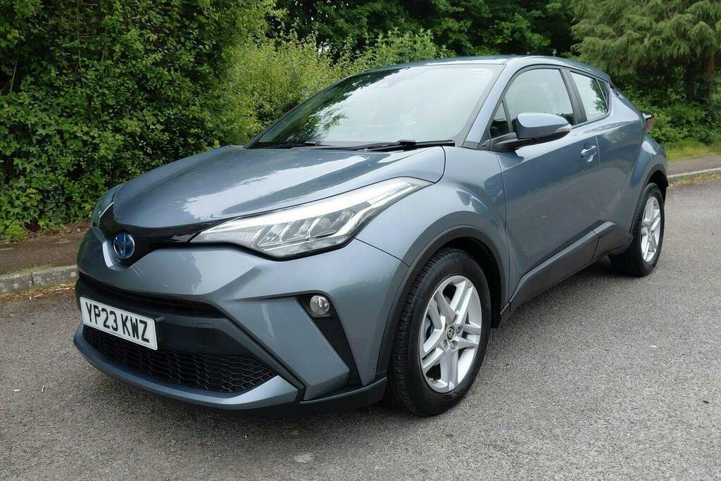 Toyota C-Hr 1.8 Vvt H Icon Suv Hybrid Cvt Grey #3