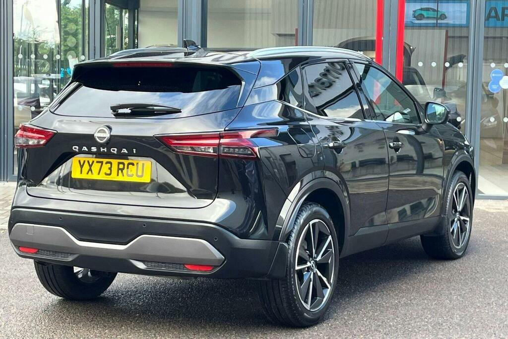 Nissan Qashqai 1.3 Dig T Mhev Tekna Suv Hybrid YX73RCU Black #3