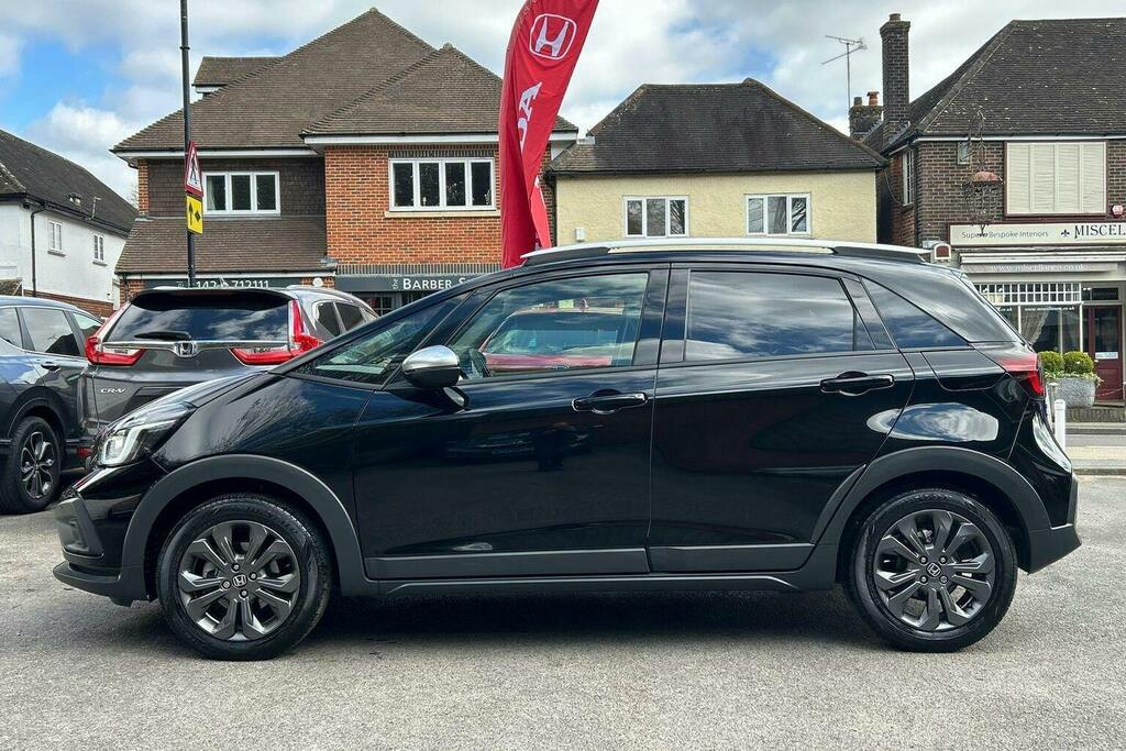 Honda Jazz 1.5 H I Mmd Crosstar Ex Hatchback Hybri KE72CWJ Black #6