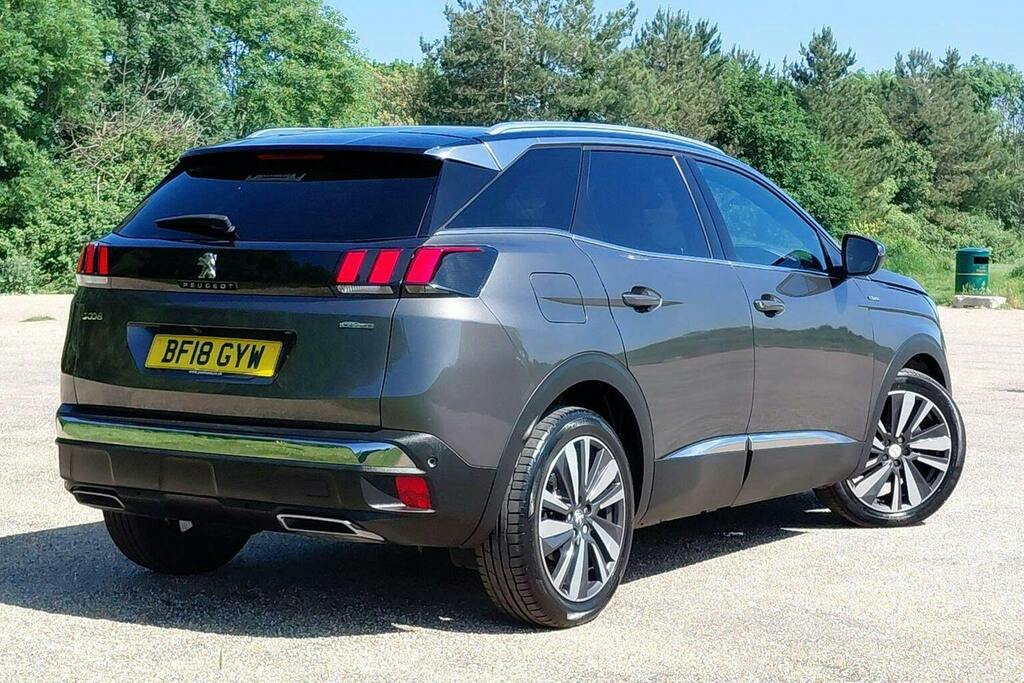 Peugeot 3008 1.2 Puretech Gt Line Premium Suv Grey #3