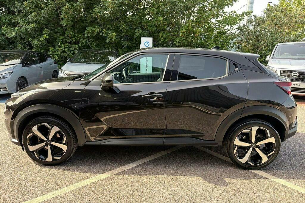 Nissan Juke 1.0 Dig T Tekna Suv WF24ZDH Black #6