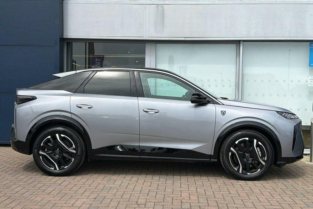 Peugeot 3008 73Kwh Gt Suv KS25HNR Grey #2