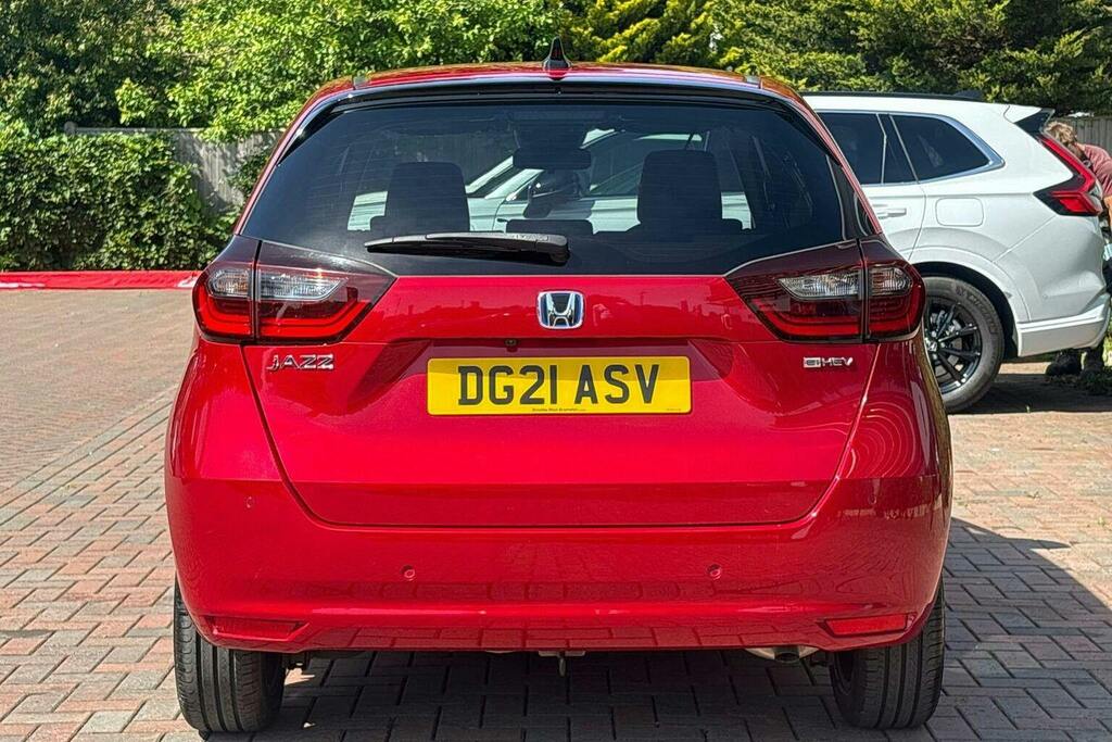 Honda Jazz 1.5 H I Mmd Ex Hatchback Hybrid Ecvt DG21ASV Red #4