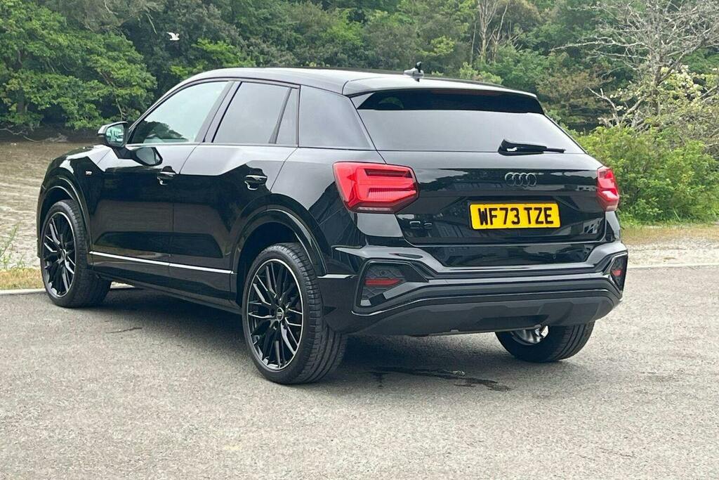 Audi Q2 1.5 Tfsi Cod 35 Black Edition Suv S Tro WF73TZE Black #5
