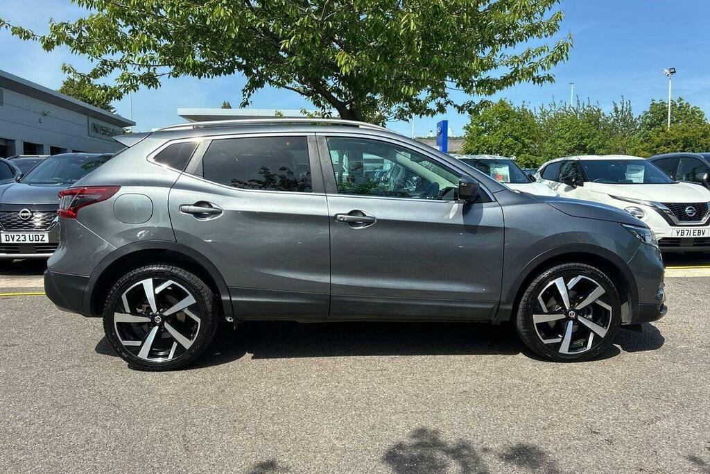 Nissan Qashqai 1.5 Dci Tekna Suv Dct LY19UEC Grey #2