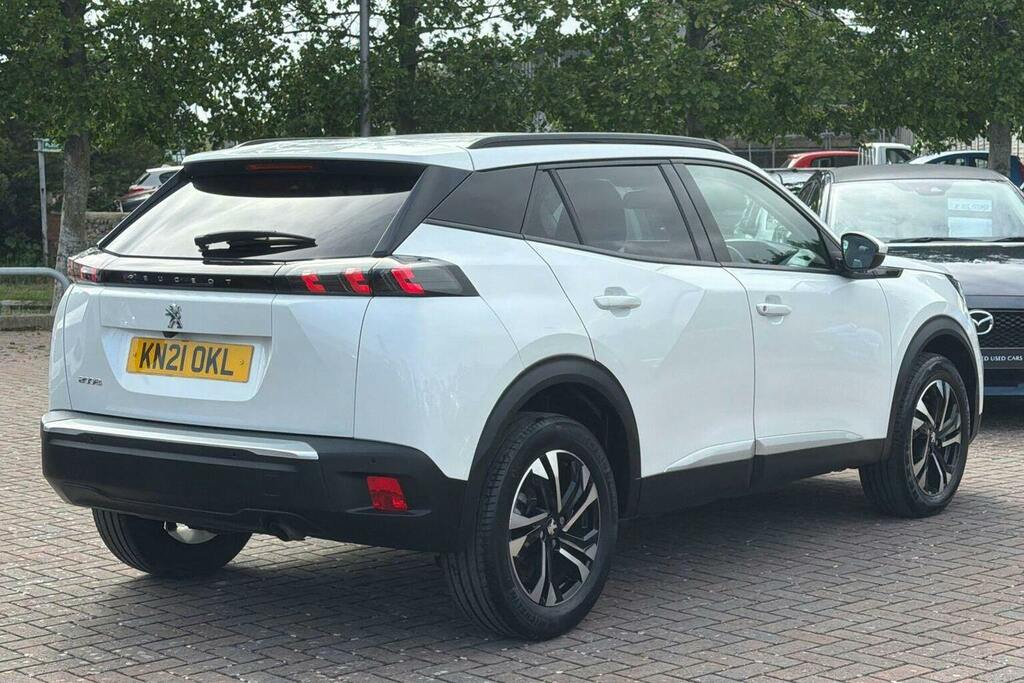 Peugeot 2008 1.2 Puretech Allure Suv KN21OKL White #5