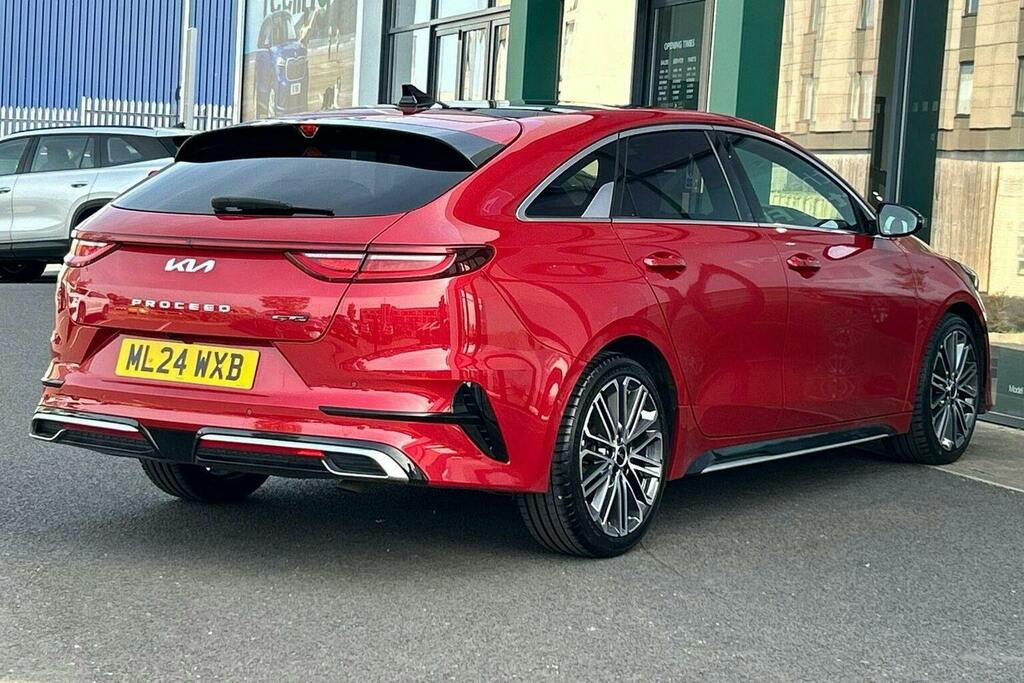 Kia Proceed 1.5 T Gdi Gt Line S Shooting Brake Dct ML24WXB Red #3