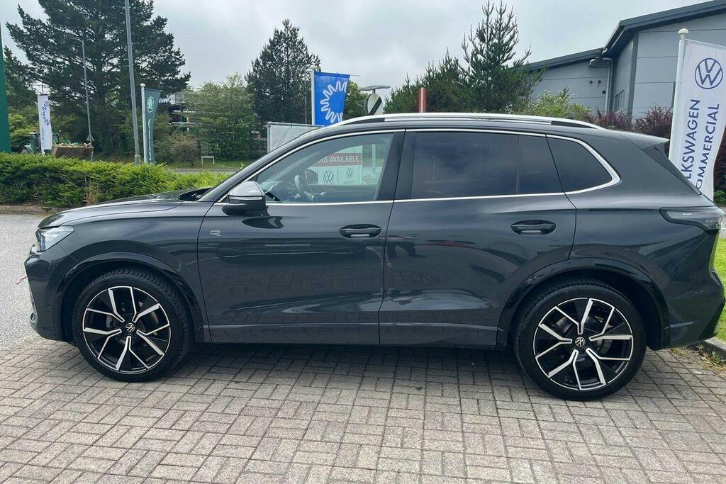Volkswagen Tiguan 1.5 Etsi Mhev R-line Suv Hybrid Dsg LM24YXR Grey #6