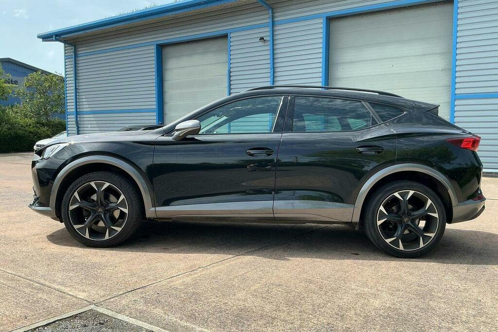 Cupra Formentor 1.5 Tsi V2 Suv Dsg DE71BUU Black #6