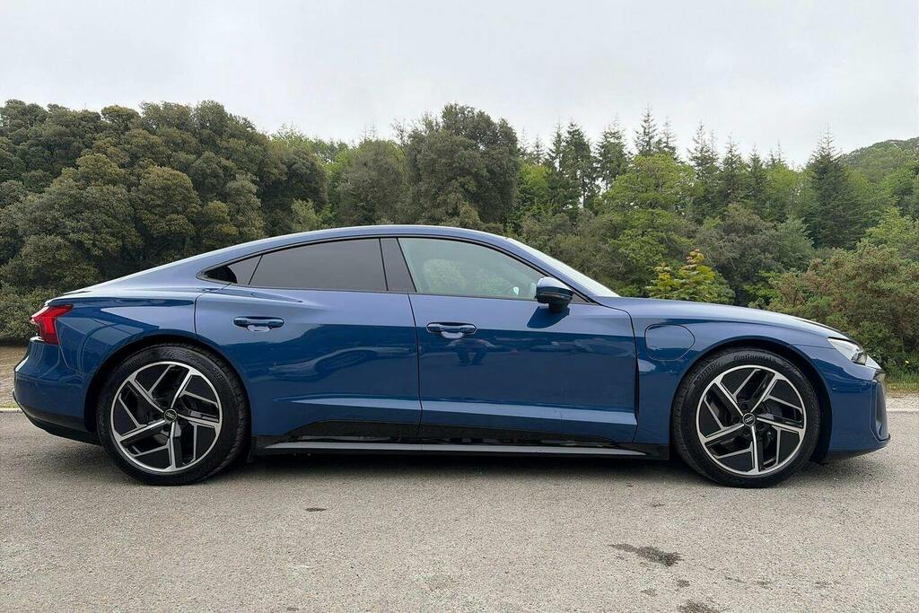 Audi E Tron GT 105Kwh Saloon Quattro Blue #2