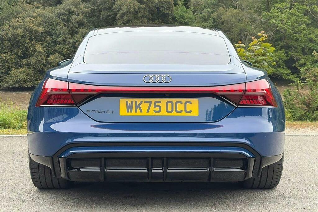 Audi E Tron GT 105Kwh Saloon Quattro Blue #4