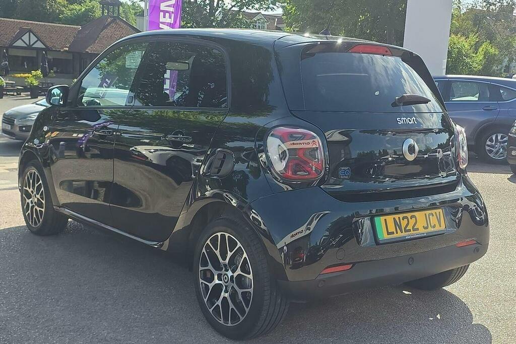 Smart Forfour 17.6Kwh Exclusive Hatchback Black #5