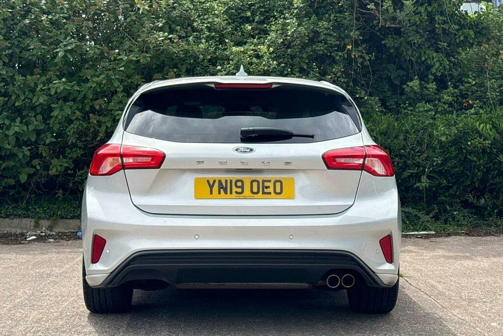 Ford Focus 1.0T Ecoboost St Line X Hatchback Manua YN19OEO Silver #4