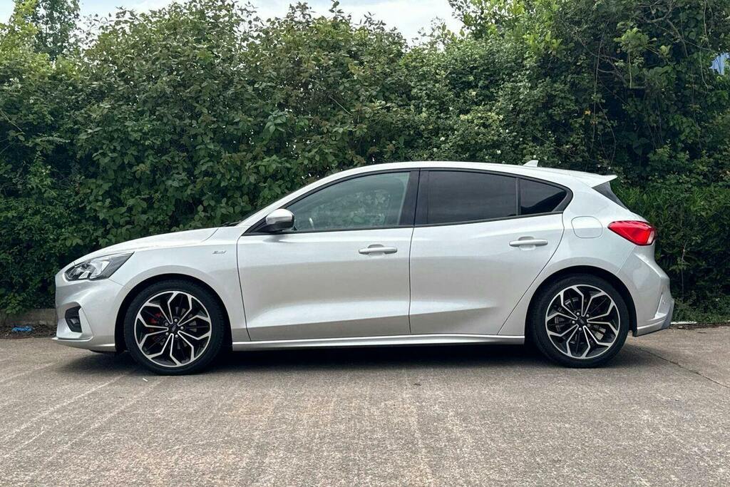 Ford Focus 1.0T Ecoboost St Line X Hatchback Manua YN19OEO Silver #6