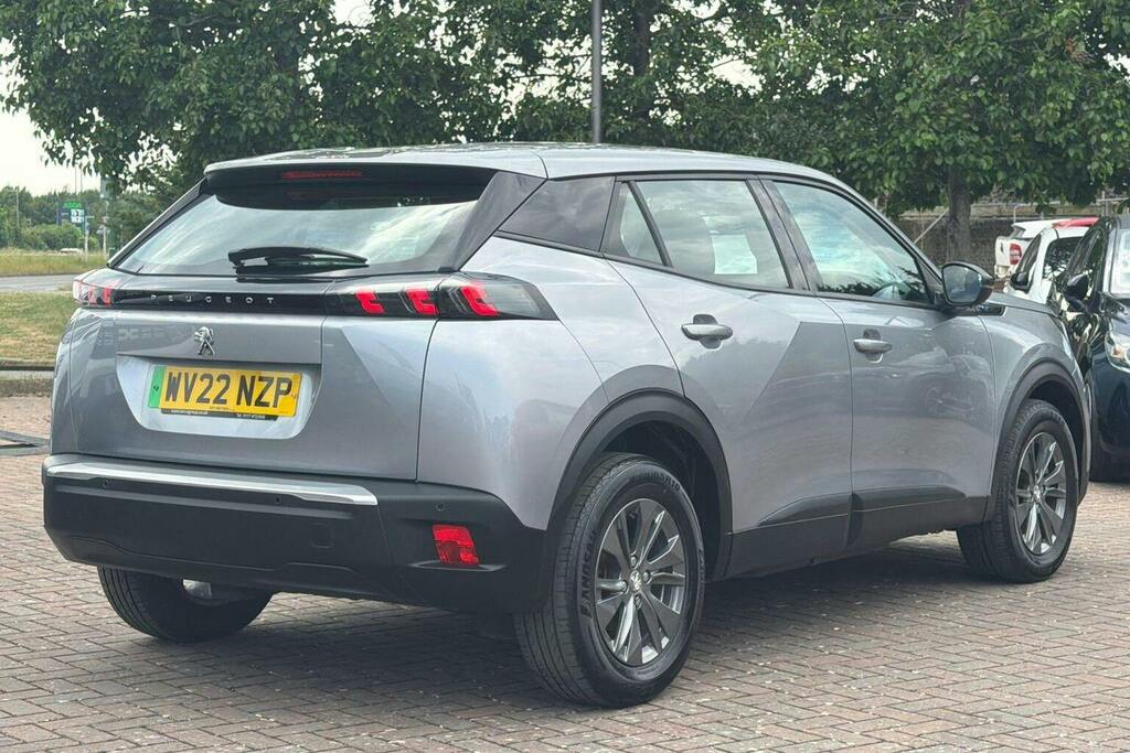 Peugeot e-2008 50Kwh Active Premium Suv WV22NZP Grey #5