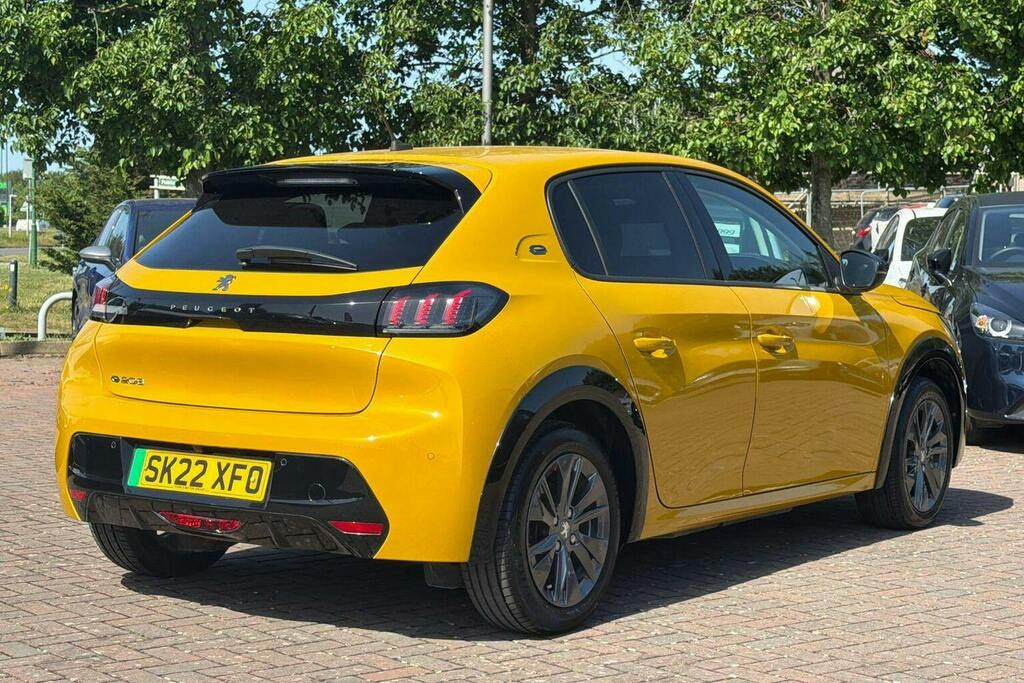 Peugeot e-208 50Kwh Allure Premium Hatchback SK22XFO Yellow #5