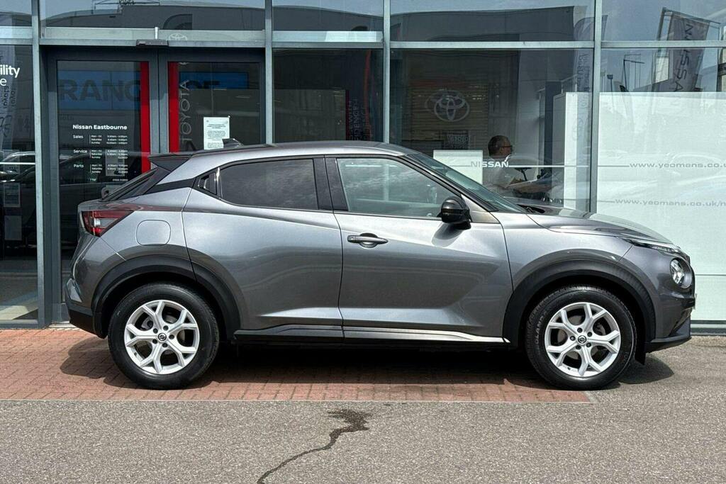 Nissan Juke 1.0 Dig T N Connecta Suv Dct WG70BFX Grey #2