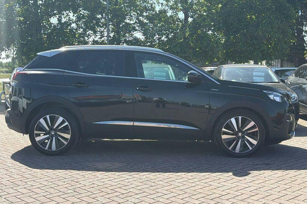 Peugeot 3008 1.2 Puretech Gt Line Premium Suv Eat GL69KYO Black #2