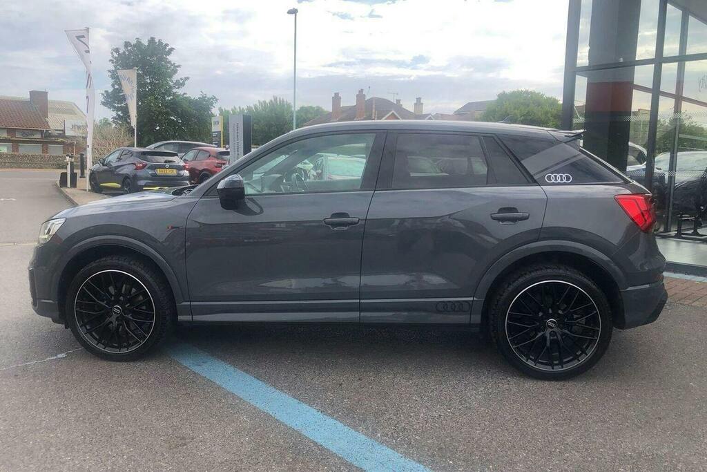 Audi Q2 1.5 Tfsi Cod 35 Black Edition Suv Manua GV69MDJ Grey #6