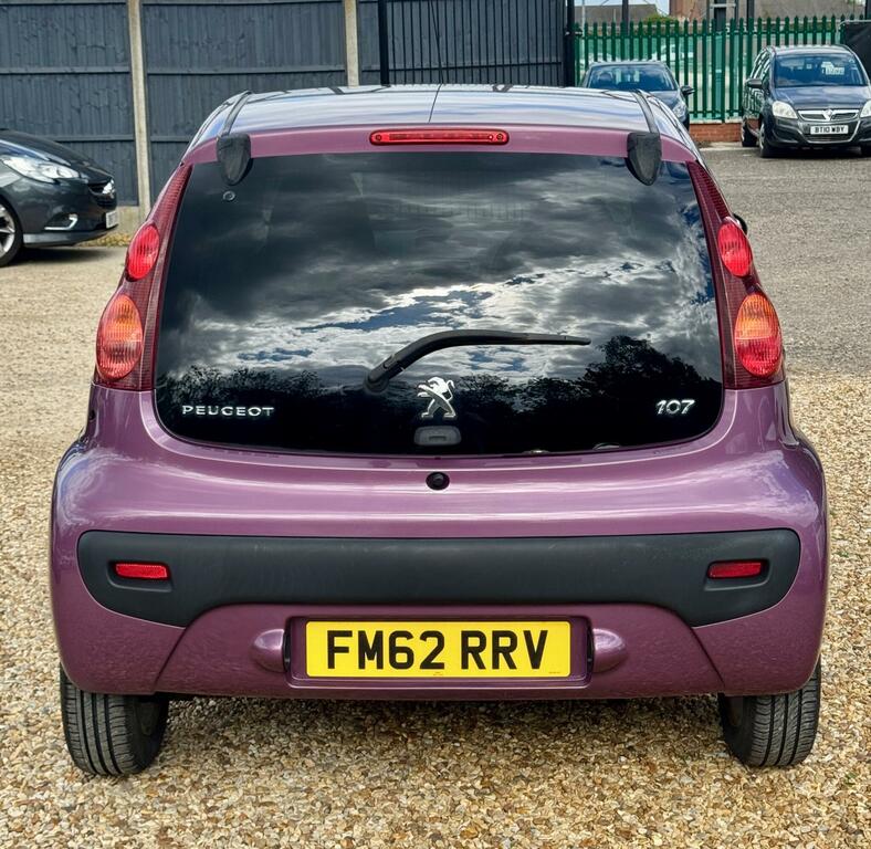 Peugeot 107 1.0 12V Allure Euro 5 FM62RRV Purple #6