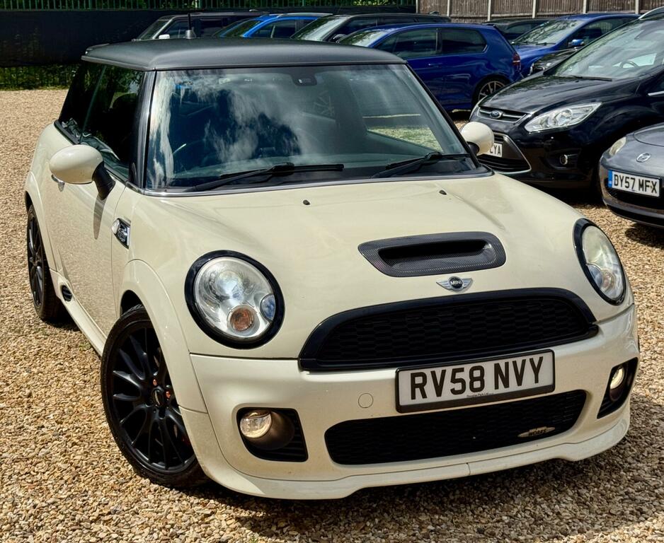 Mini Hatch 1.6 John Cooper Works Euro 4 White