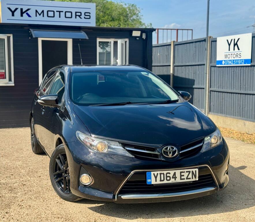 Toyota Auris 1.4 D-4d Icon Plus Euro 5 Ss Black
