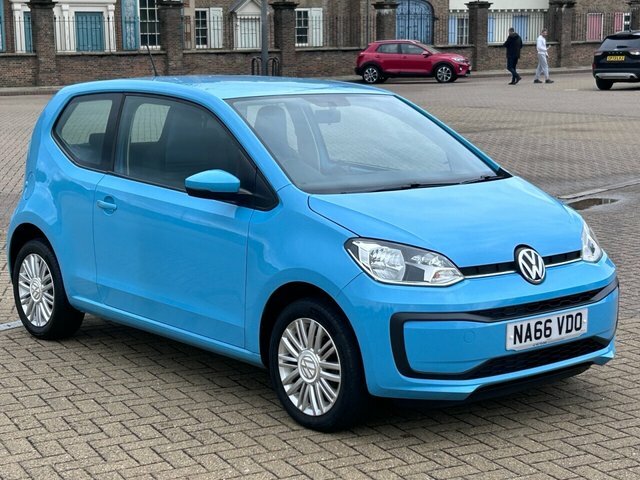Volkswagen Up 2016 1.0 Move Up Hatchback Euro NA66VDO Black #2