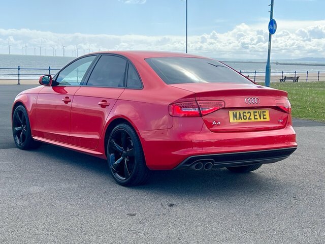 Audi A4 2.0 Tdi 177 S Line Multitronic  #22