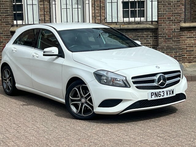Mercedes-Benz A Class 2013 1.6 A180 Sport Hatchback Eu White
