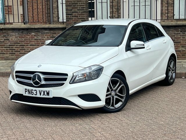 Mercedes-Benz A Class 2013 1.6 A180 Sport Hatchback Eu PN63VXW White #3