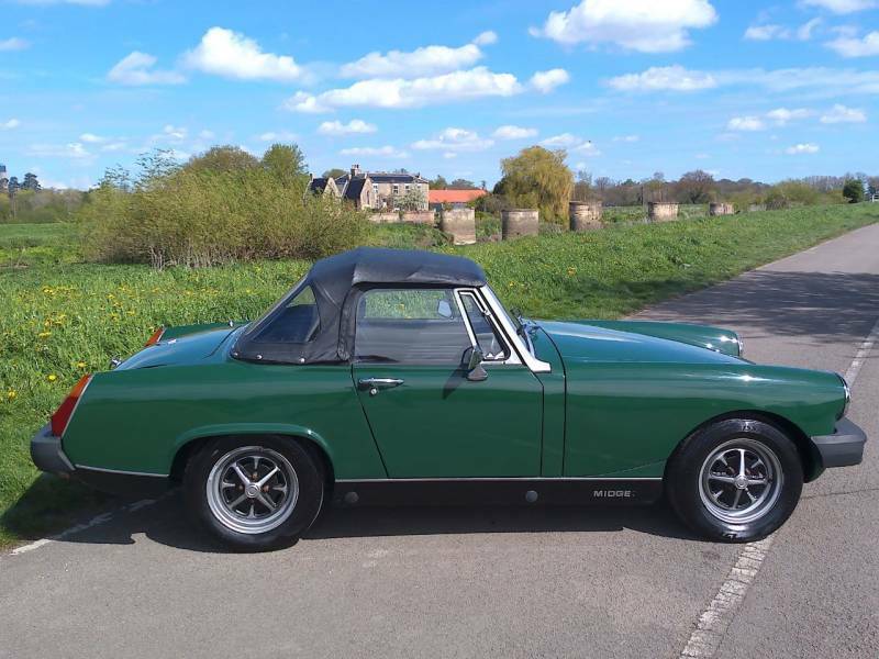 MG Midget Midget 1500 - 1976 A Green #5
