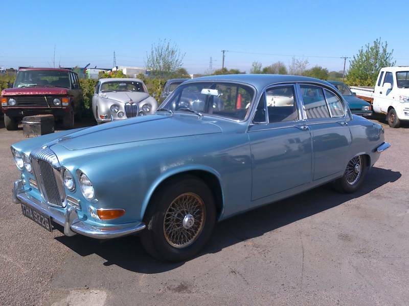 Daimler Sovereign Sovereign - 1968 A Blue