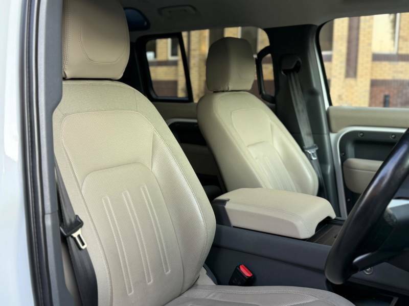 Land Rover Defender 110 3.0 P400 Se 110 - 2020 20 White #3
