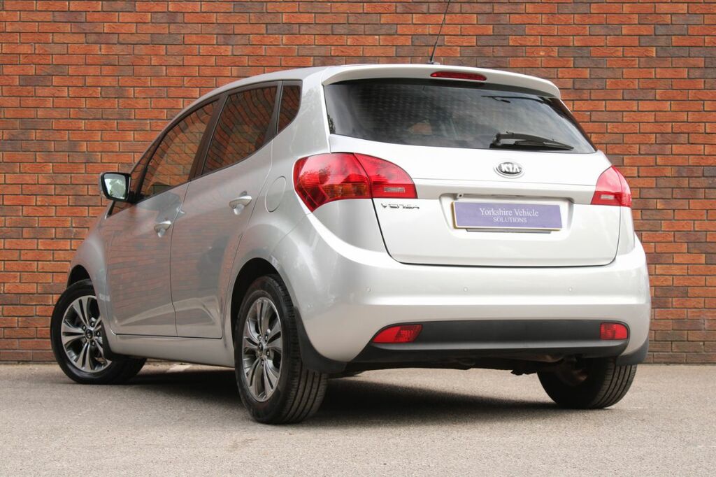Kia Venga 1.6 3 Euro 6 - 2015 65 SJ65WPZ Silver #3