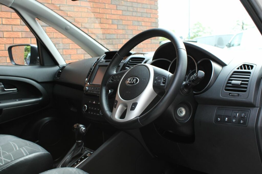 Kia Venga 1.6 3 Euro 6 - 2015 65 SJ65WPZ Silver #5