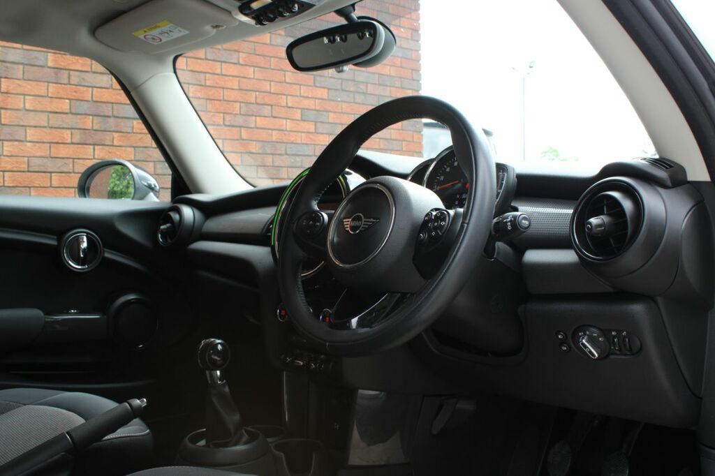 Mini Hatch 1.5 Cooper Euro 6 Ss - 2018 18 YE18GDA White #5