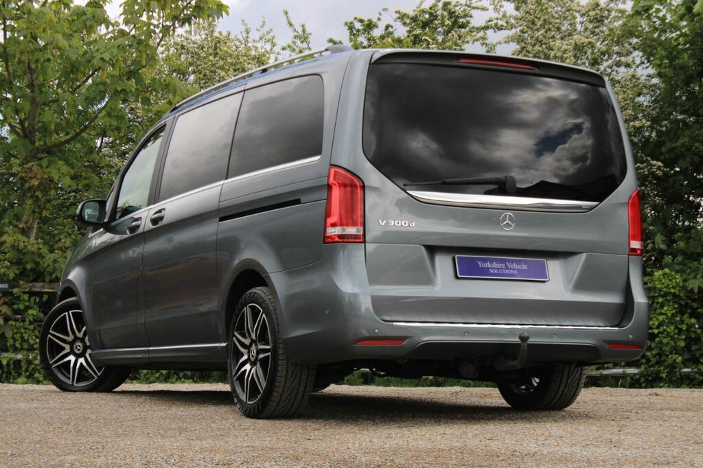 Mercedes-Benz V Class 2.0 V300d Amg Line G-tronic Euro 6 Ss Lwb KV20WXK Grey #3
