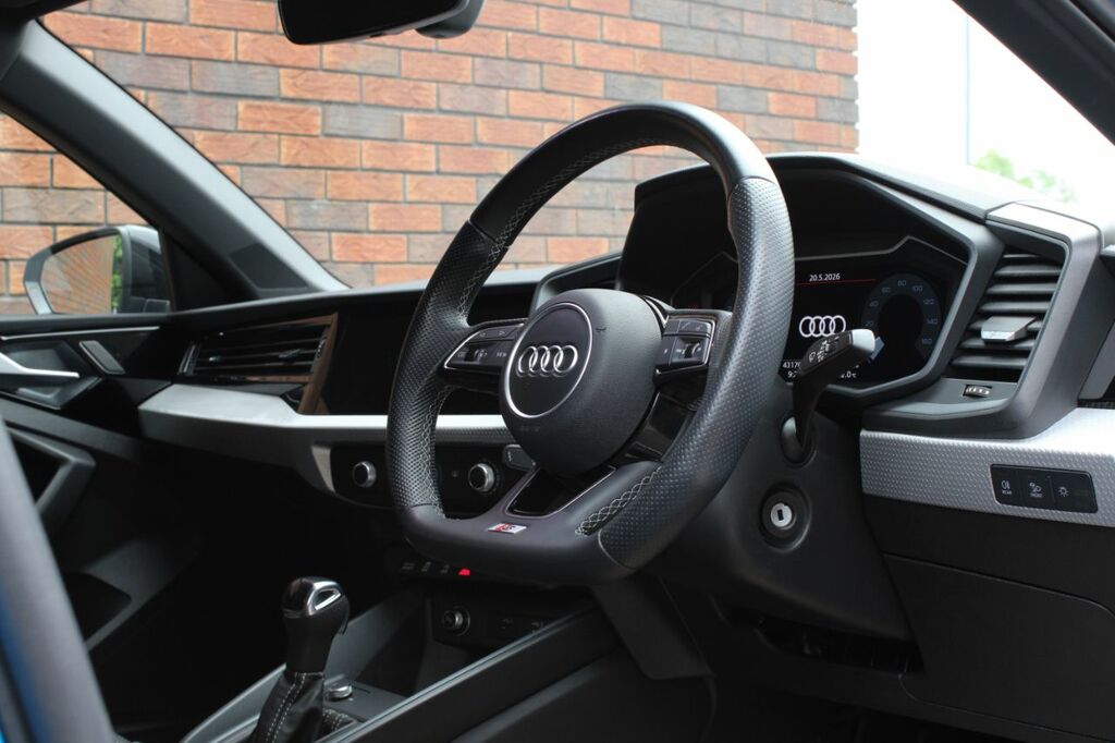 Audi A1 1.5 Tfsi 35 Black Edition Sportback S Tronic Euro YX22NWJ Blue #5