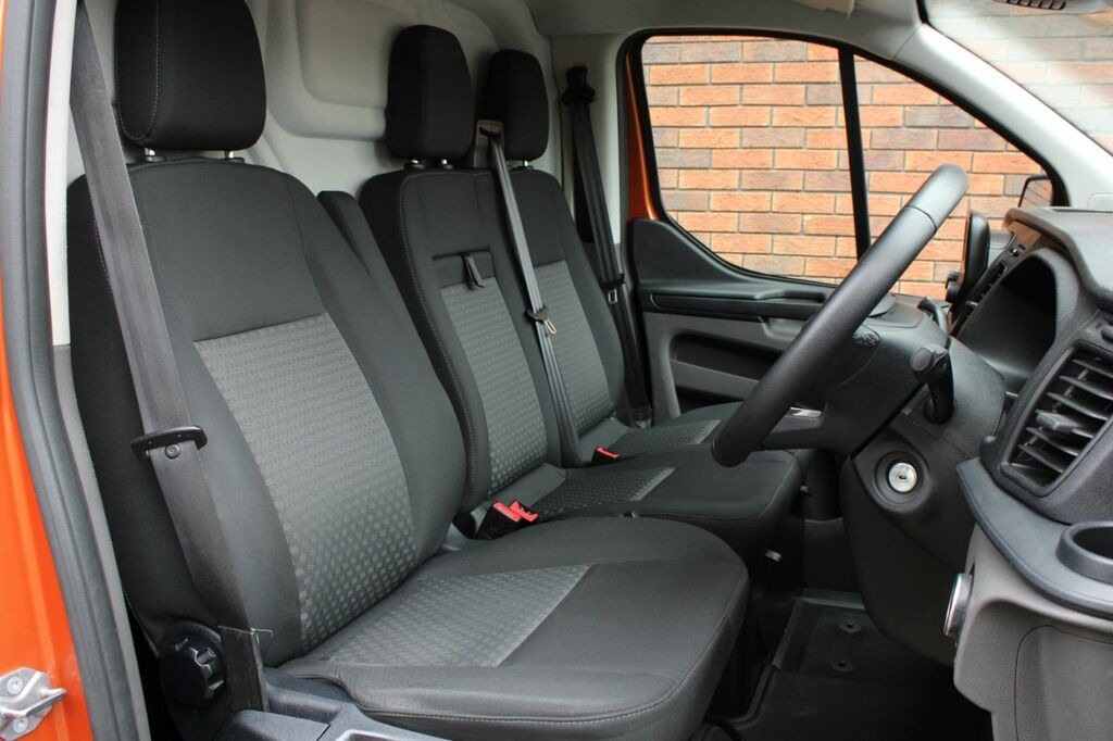 Ford Transit Custom 2.0 280 Ecoblue Trend L1 H1 Euro 6 - 2019 19 BG19TLV Orange #4