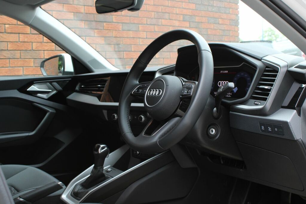 Audi A1 1.0 Tfsi 25 Sport Sportback S Tronic Euro 6 Ss HF24VDE White #5
