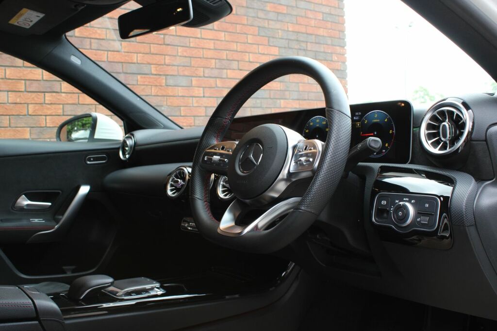 Mercedes-Benz A Class 1.5 A180d Amg Line Premium 7G-dct Euro 6 Ss 5 KR19ZKZ White #5