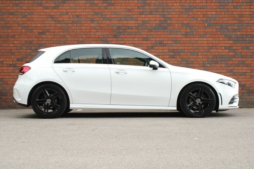 Mercedes-Benz A Class 1.5 A180d Amg Line Premium 7G-dct Euro 6 Ss 5 KR19ZKZ White #2