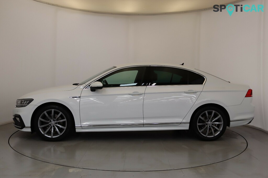 Volkswagen Passat 2.0 Tdi Evo Scr R-line White #5