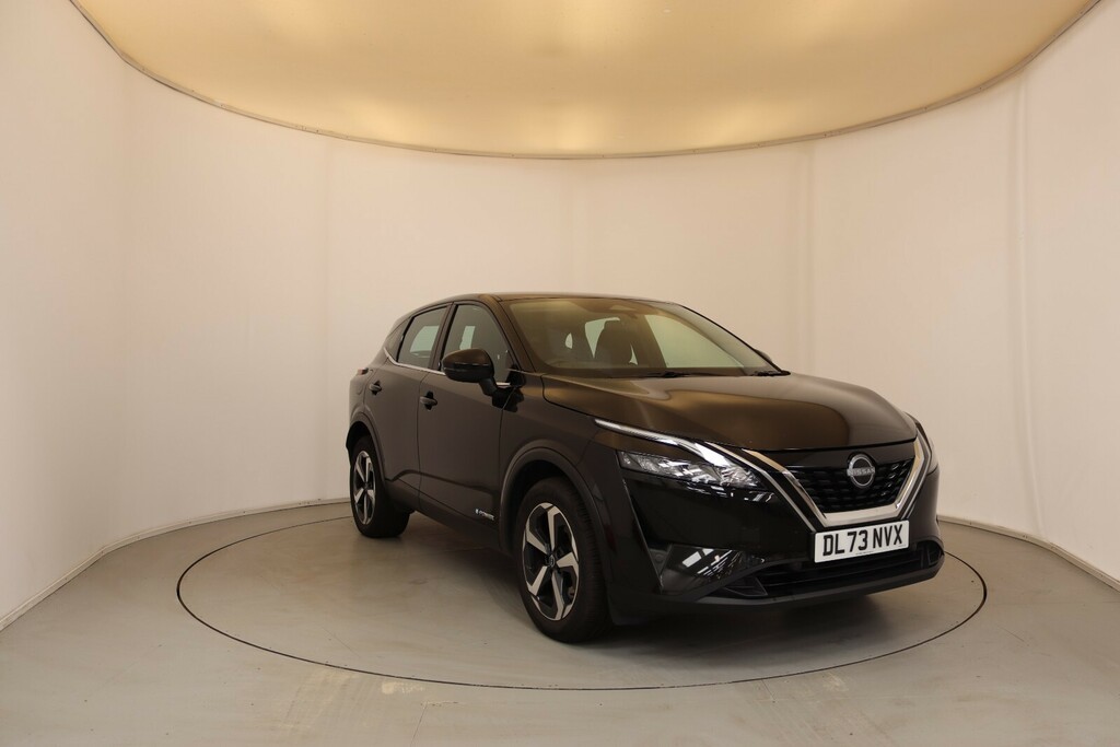 Nissan Qashqai 1.5 E-power Acenta Premium Black