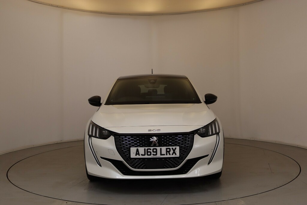 Peugeot 208 1.2 Puretech 100 Gt Line AJ69LRX White #2