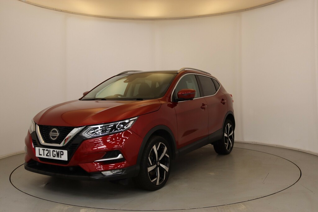 Nissan Qashqai N-motion Dig-t S-a LT21GWP Red #3