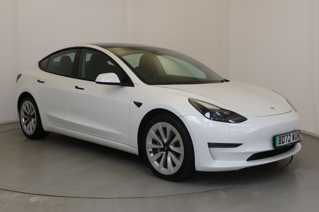 Tesla Model 3 Long Range Awd White